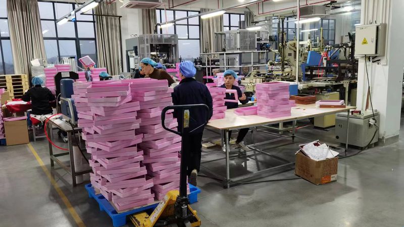 在众多二手烫金机品牌中，以下品牌具有较高的知名度和良好的口碑：